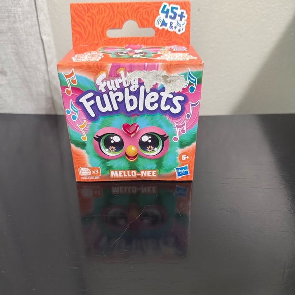 Furby Furblets Mini  MELLO-NEE 45+ Sounds + Music & Furbish Phrases - NEW - Picture 2 of 6